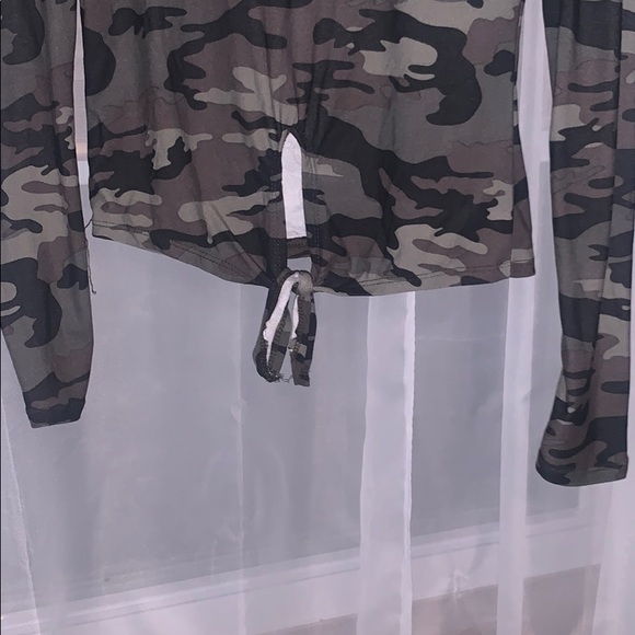 Shirt - Picture 2 of 3